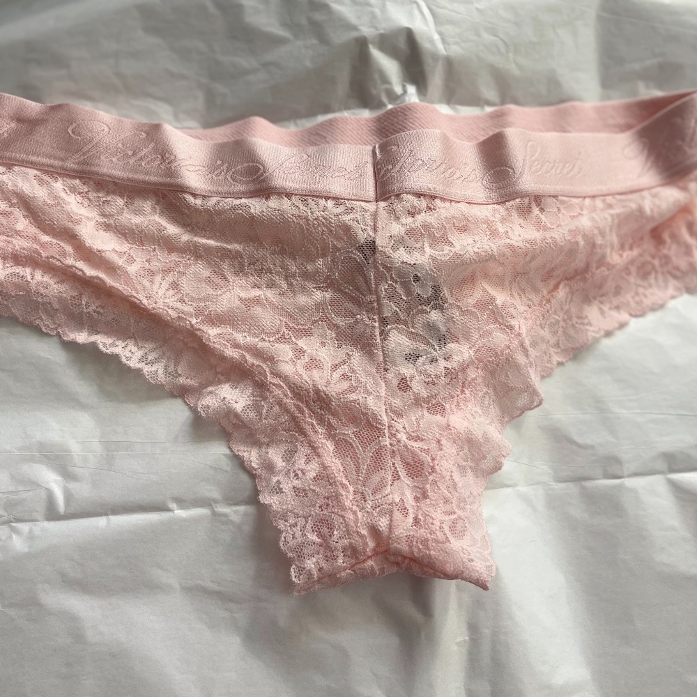 * Bundle Me * Victoria Secret Sexy Cheeky Lace Panties Size M